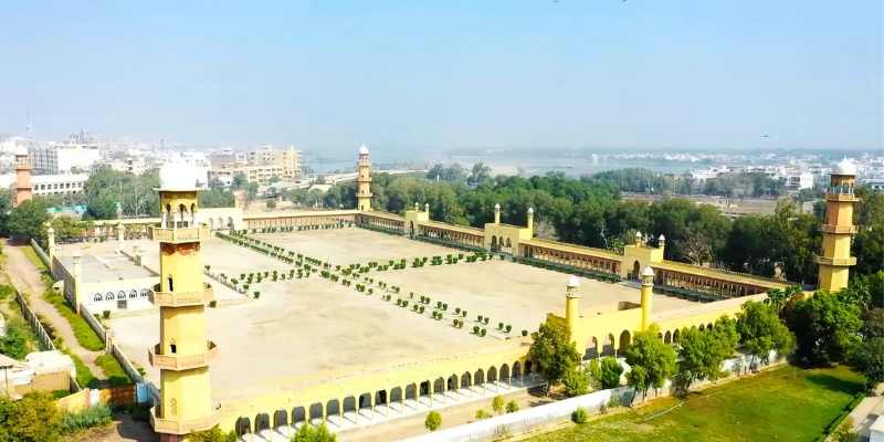 Hyderabad, The Heart of Sindh