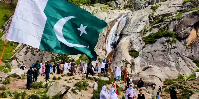 Kumrat Waterfall