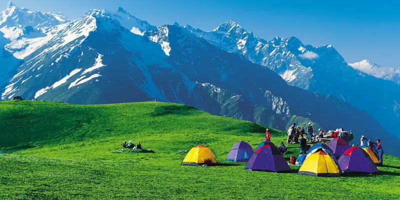 Perfect Spots for Picnic in Pakistan for Summer Vacation
