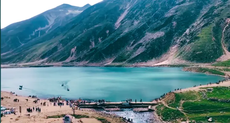 Saif Ul Malook Lake 