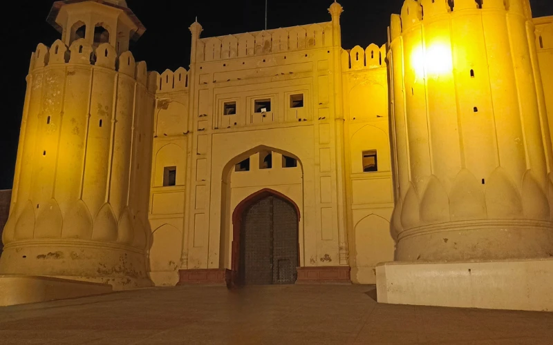 The Crown of Lahore City