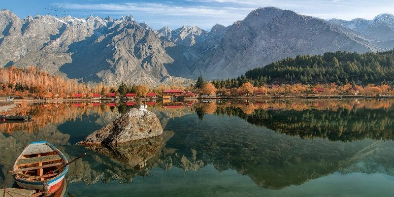 Upper Kachura Lake, Skardu